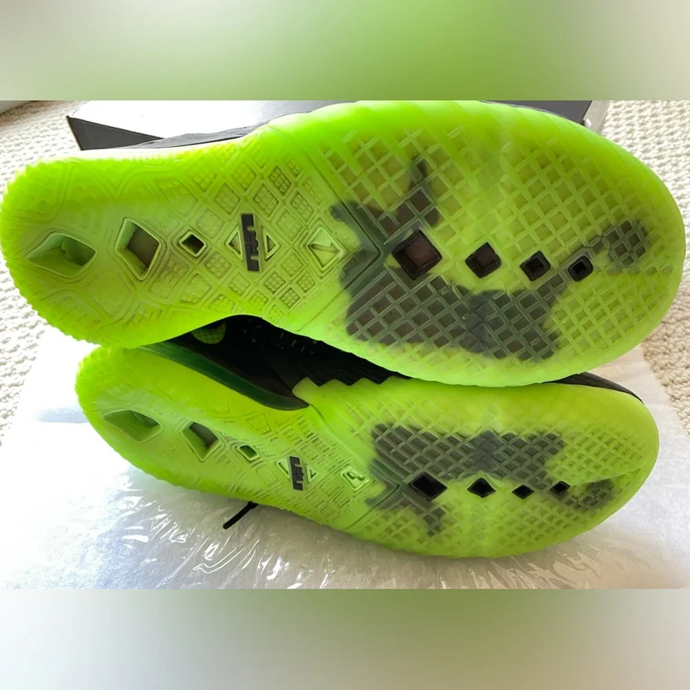 Nike LeBron 18 XVIII sneakers Black Electric Green Men's US 9.5